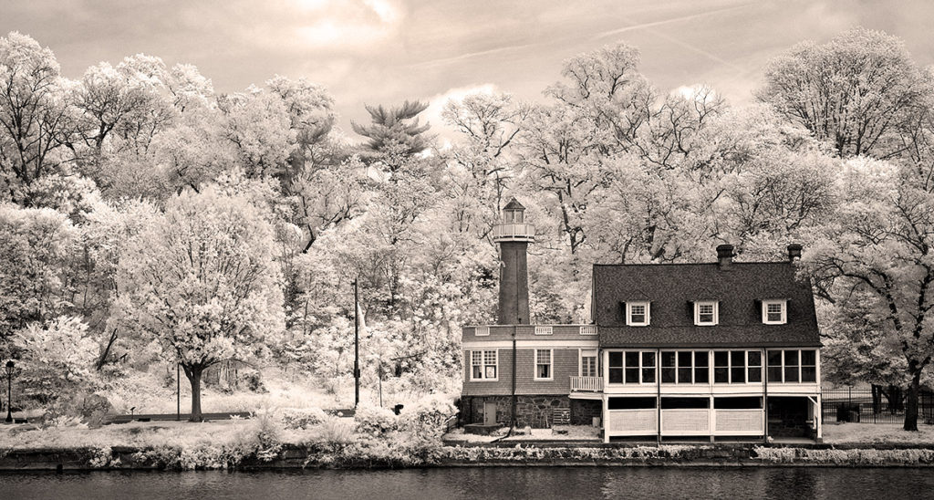 Turtle Rock Lighthouse on the Schuylkill River in Philadelphia